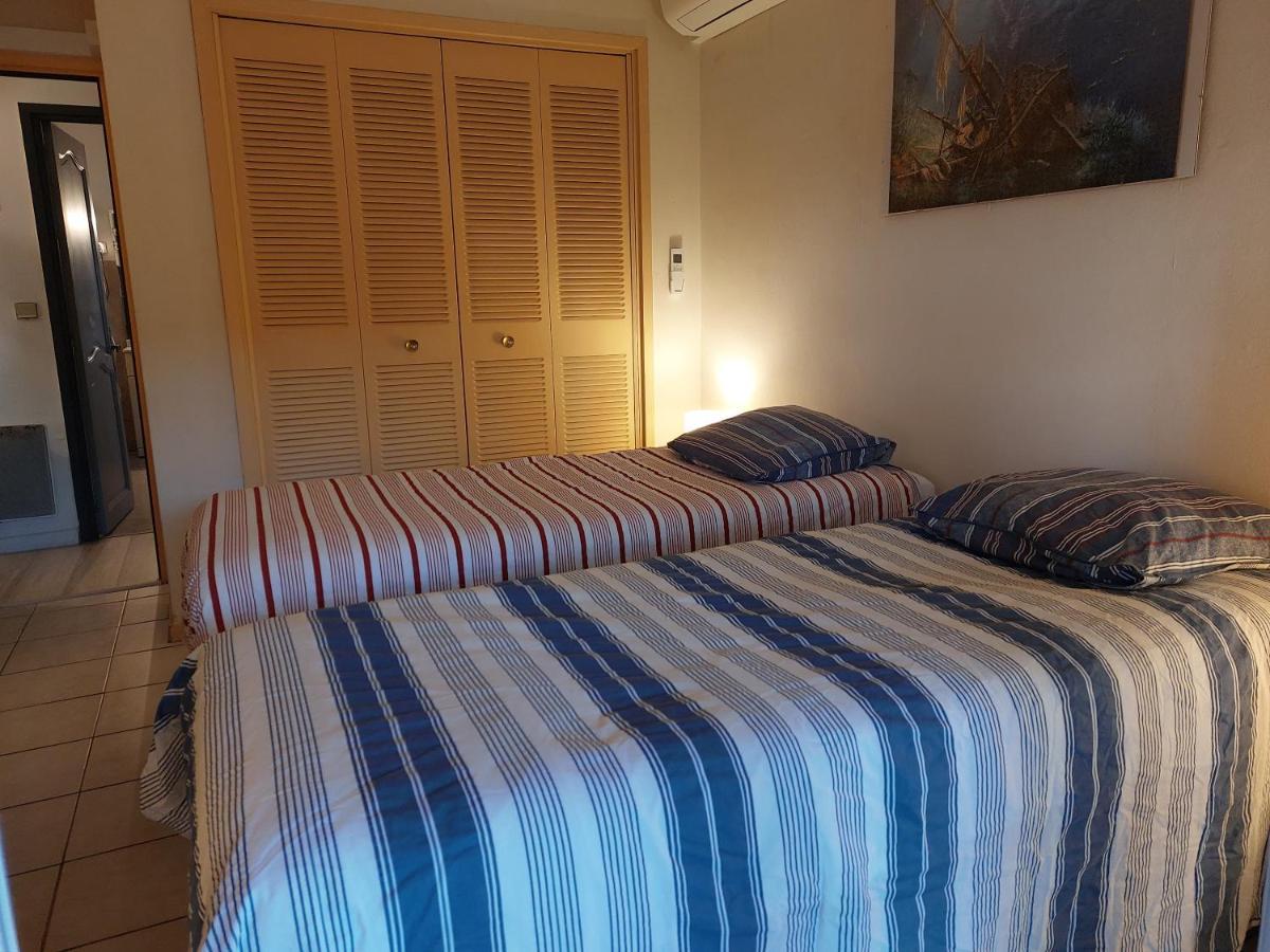 Home Tranquille Dans La Cite Du Mimosa - 2 Etoiles - Axelle Loc'Appart 망들리유 라 나플 외부 사진
